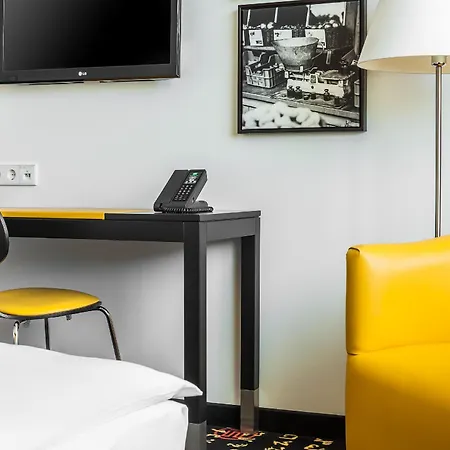 - Westpark By Ihg Hotell 4*