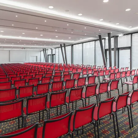- Westpark By Ihg Hotell München