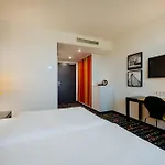 - Westpark By Ihg Отель 4*