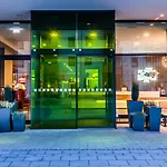 Отель - Westpark By Ihg 4*