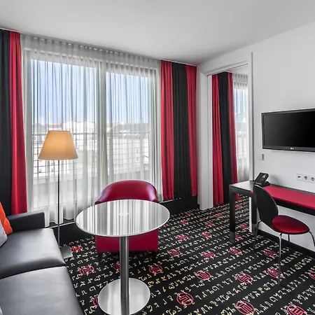 - Westpark By Ihg Hotel Munich