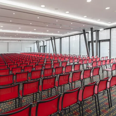 Hotel - Westpark By Ihg 4*