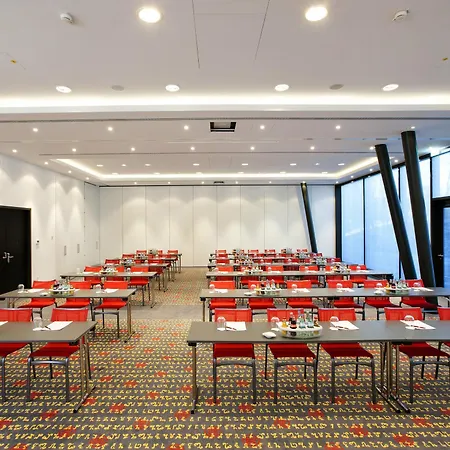- Westpark By Ihg Hotel Munich