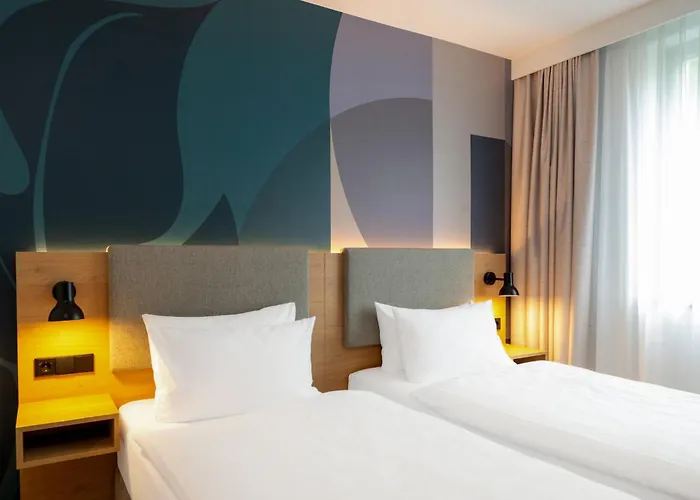Hotel - Westpark By Ihg 4*