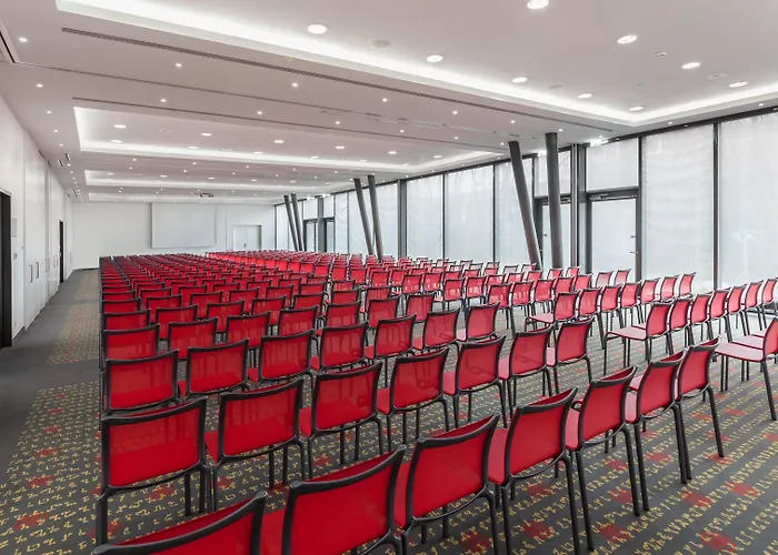 - Westpark By Ihg Hotel Monaco di Baviera